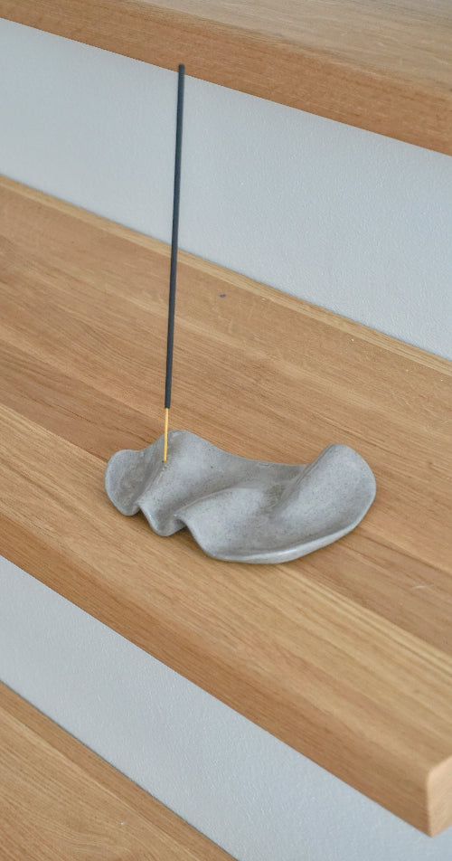 STONE pilka smilkalinė