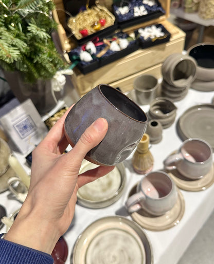 VIOLET puodelis 300ml su pirštų įspaudais