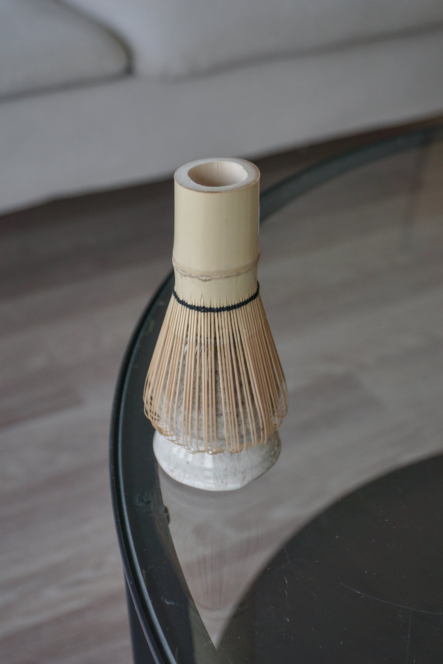 EMBER matcha šluotelės laikiklis