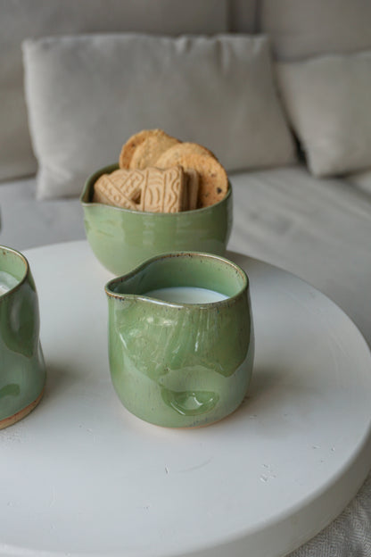 MATCHA GREEN ąsotėlis pienui 250ml