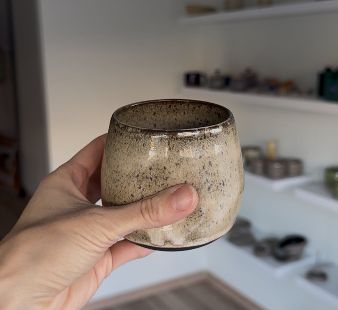 EMBER puodelis be ąselės 280ml