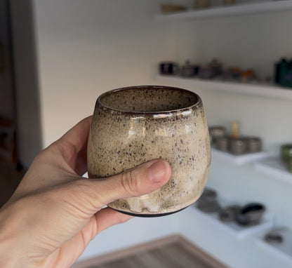 EMBER puodelis be ąselės 280ml