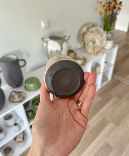 AMBER puodelis su įspaudais pirštams 170ml